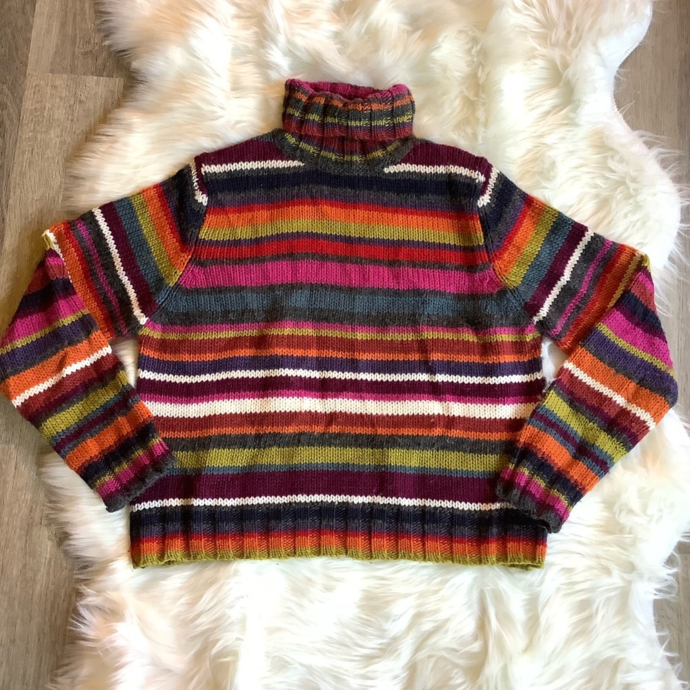 Vintage rainbow striped turtleneck cropped 100% wool sweater L/XL
